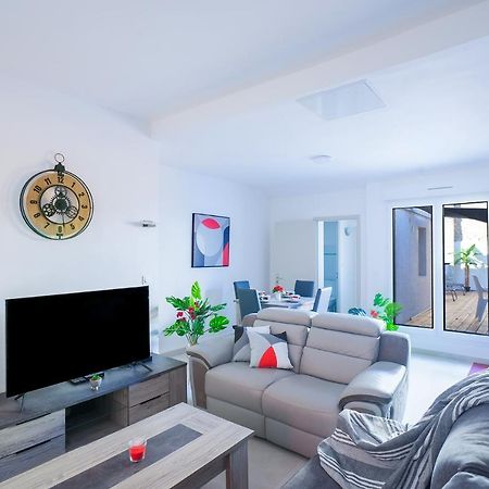 Superbe Appartement A 2 Pas Des Halles, Climatise, Terrasse, Garage 纳博讷 外观 照片